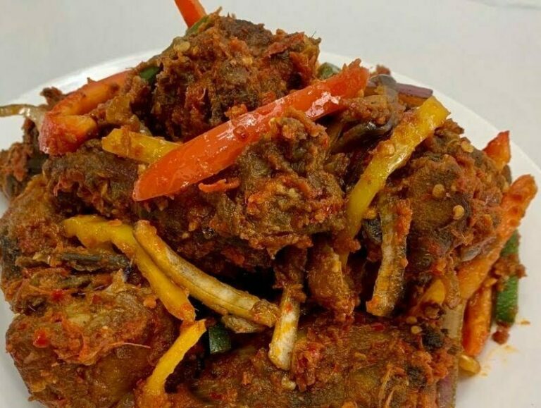 Add Some Spice to Your New Year Spread with YeyiloTV’s Peppered Chicken