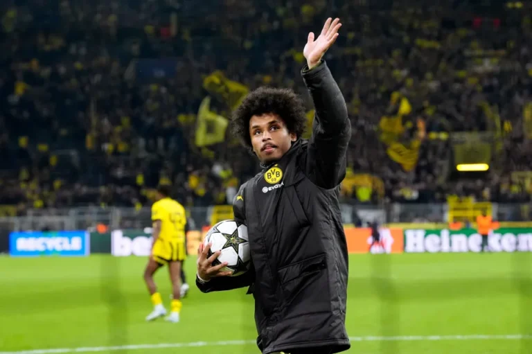 Napoli weigh up €40m bid for Borussia Dortmund’s fufu-man with strong Nigerian ties