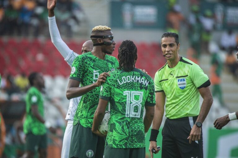 Ex-Nigeria & Chelsea star Babayaro reveals the perfect Premier League club for Osimhen and Lookman