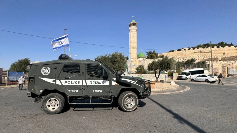 Gaza: Israel on highest alert as Hamas postpones hostage release Gaza: Israel on highest alert as Hamas postpones hostage release