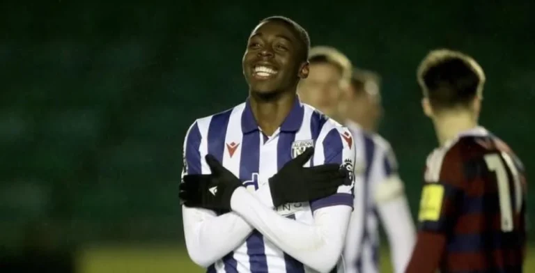 Lyon join Newcastle and Brentford in race for Nigerian teen sensation Sule Lyon join Newcastle and Brentford in race for Nigerian teen sensation Sule