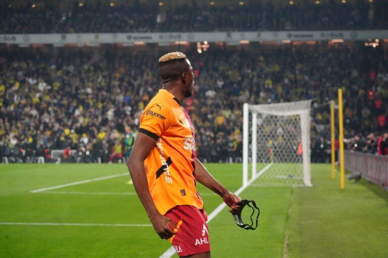 Ex-Besiktas forward admits Galatasaray have a chance of keeping Osimhen Ex-Besiktas forward admits Galatasaray have a chance of keeping Osimhen
