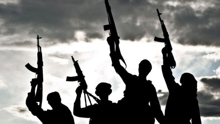 Suspected herdsmen launch fresh attack on Makurdi–Naka Road Suspected herdsmen launch fresh attack on Makurdi–Naka Road