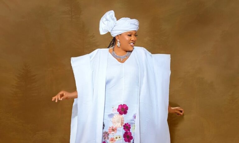 Toyin Abraham Is the Picture of Elegance in This White Agbada-Inspired Look Toyin Abraham Is the Picture of Elegance in This White Agbada-Inspired Look