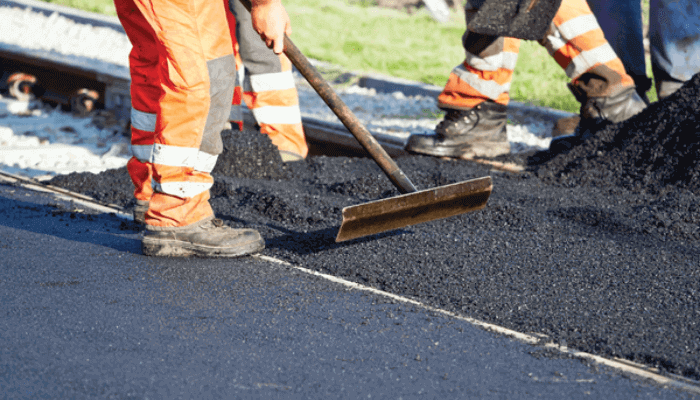 Nigeria’s road projects and the economics of excess Nigeria’s road projects and the economics of excess