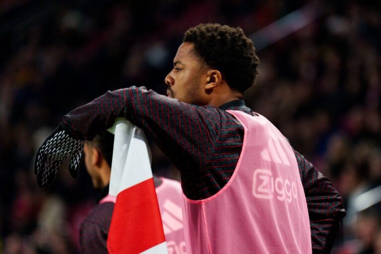 Chuba Akpom: Turkish Super Lig club keeping tabs on Arsenal-trained Nigerian attacker Chuba Akpom: Turkish Super Lig club keeping tabs on Arsenal-trained Nigerian attacker