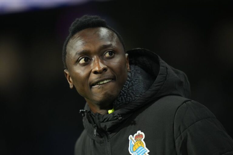 Valencia to snub Umar Sadiq for former Man City lad who chose Nigeria over England