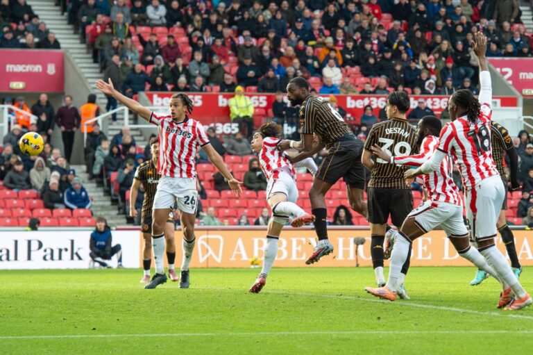 Semi Ajayi under fire from Neil Warnock for Hull City’s defensive problems