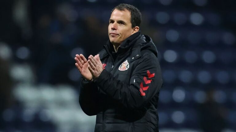 “It wasn’t intentional” – Sunderland coach explains red card incident with Super Eagles star