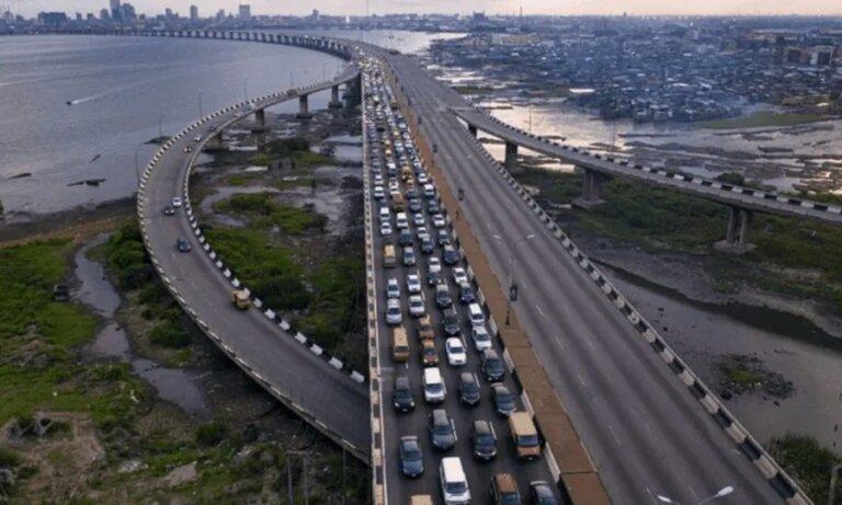 Lagos to divert traffic at Stadium, Ojuelegba flyovers