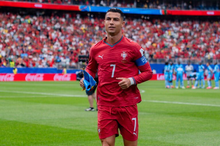 2026 World Cup: How Portugal can get the best from Cristiano Ronaldo – Ex-Super Eagles captain Oliseh 2026 World Cup: How Portugal can get the best from Cristiano Ronaldo – Ex-Super Eagles captain Oliseh