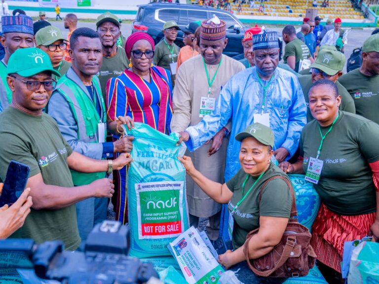 NADF distributes free fertiliser to 20,160 farmers, target improved yields in southeast NADF distributes free fertiliser to 20,160 farmers, target improved yields in southeast