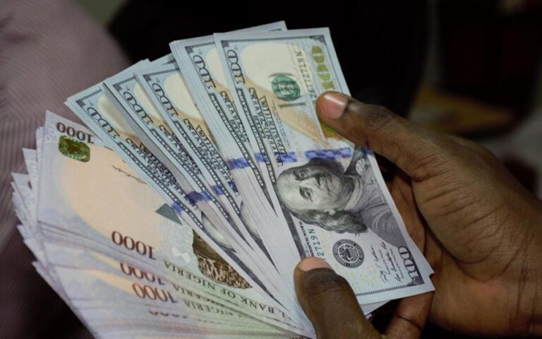 Naira Rises to N1,400 per Dollar in Parallel Market