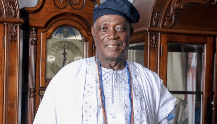 Olubadan pays condolence visit to Bode market gutted by fire Olubadan pays condolence visit to Bode market gutted by fire
