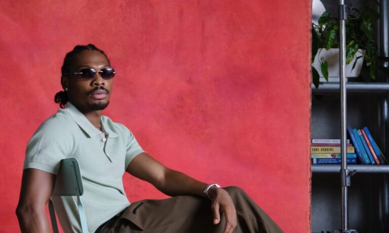 This Mike Afolarin Look Is Exactly How to Wear a Knit Polo With Wide-Leg Trousers This Mike Afolarin Look Is Exactly How to Wear a Knit Polo With Wide-Leg Trousers