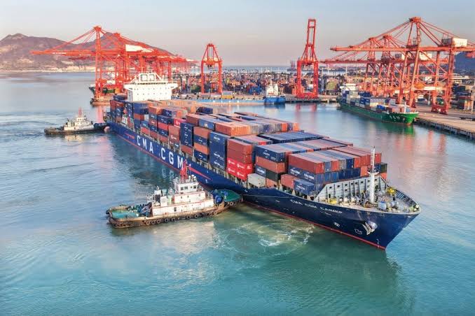 Finance firm targets importers with new office for cross-border payments Finance firm targets importers with new office for cross-border payments
