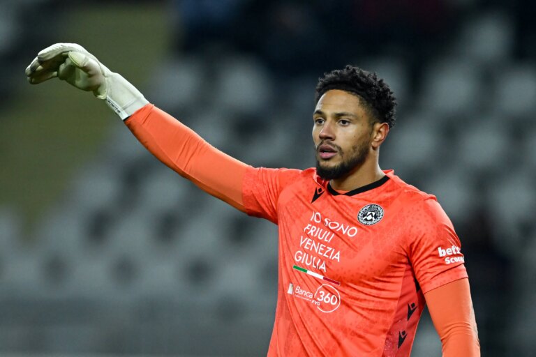 Super Eagles: Okoye’s absence leaves Chelle with 2 goalkeepers in camp Super Eagles: Okoye’s absence leaves Chelle with 2 goalkeepers in camp