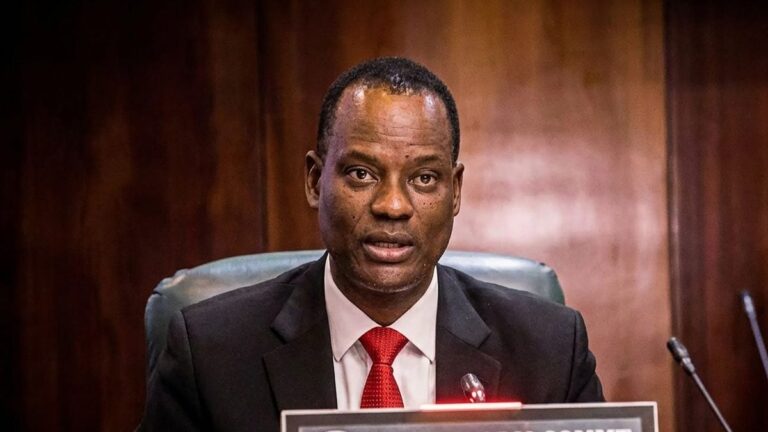 JUST IN: FG Speaks on Return to Fuel Subsidy and Multiple Exchange Rates JUST IN: FG Speaks on Return to Fuel Subsidy and Multiple Exchange Rates